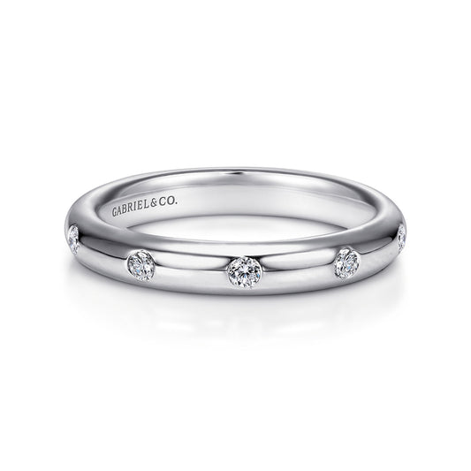 14K White Gold Burnished Set Round 5 Stone Diamond Anniversary Band
