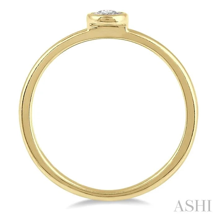 Stackable Round Shape Diamond Promise Ring