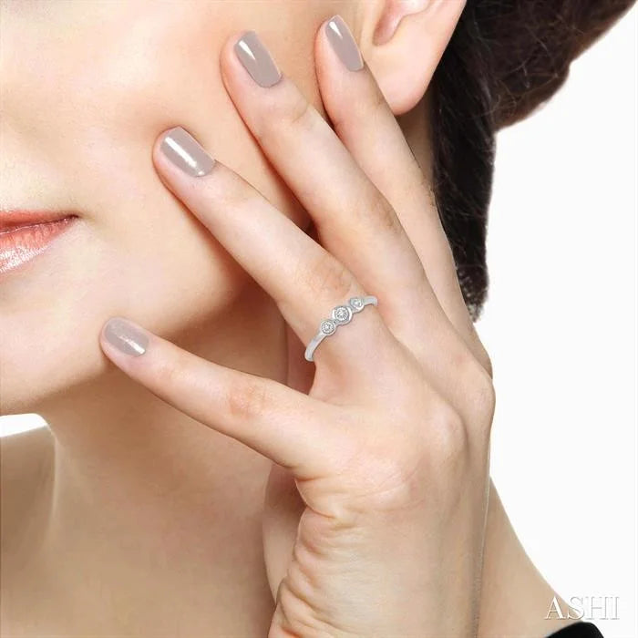 Stackable Round Shape Past Present & Future Diamond Promise Ring