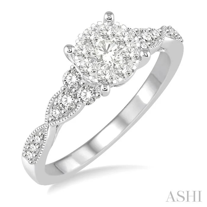 Round Shape Lovebright Diamond Engagement Ring