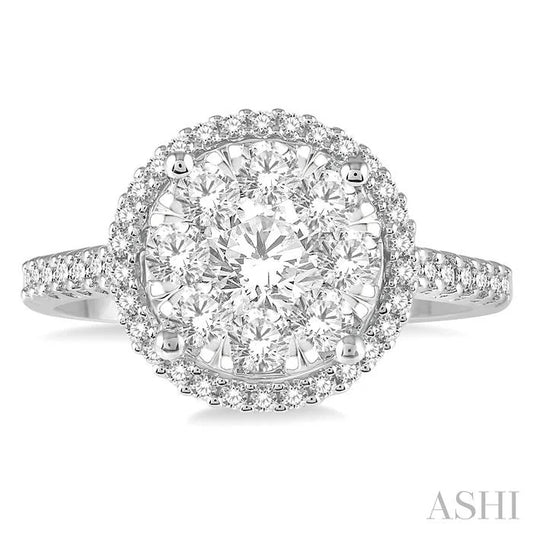 Round Shape Halo Lovebright Essential Diamond Engagement Ring