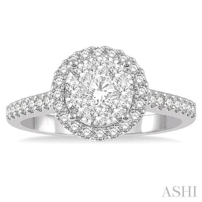 Round Shape Halo Lovebright Essential Diamond Engagement Ring