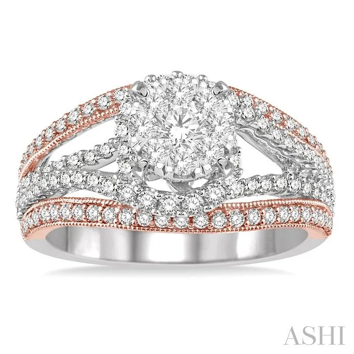 Round Shape Halo Lovebright Diamond Ring