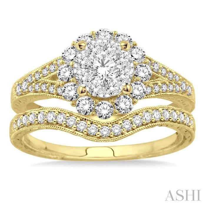 Round Shape Halo Lovebright Diamond Wedding Set