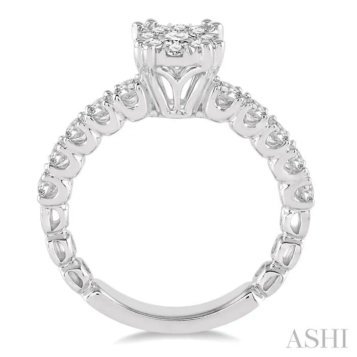 Round Shape Lovebright Diamond Engagement Ring