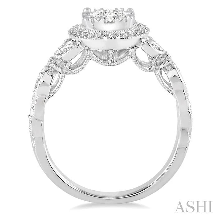 Round Shape Halo Lovebright Diamond Engagement Ring