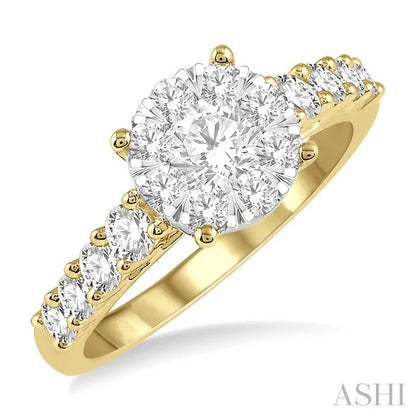 Round Shape Lovebright Essential Diamond Engagement Ring