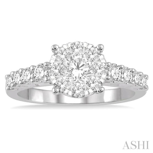 Round Shape Lovebright Essential Diamond Engagement Ring