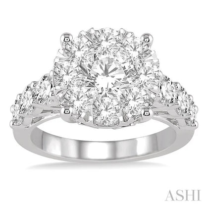 Round Shape Lovebright Essential Diamond Engagement Ring