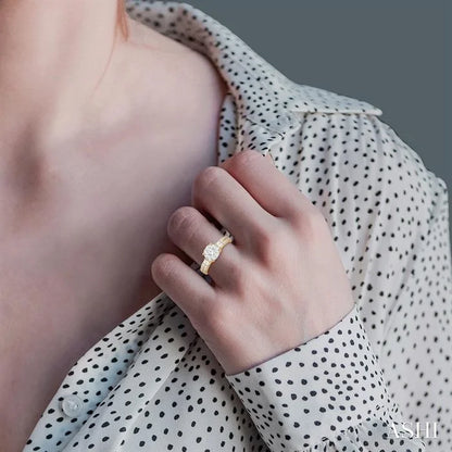 Round Shape Lovebright Diamond Ring