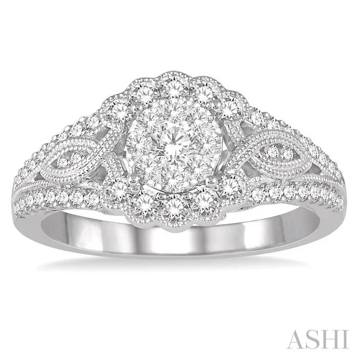 Round Shape Lovebright Diamond Engagement Ring