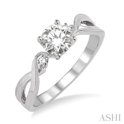 Round Shape Diamond Engagement Ring