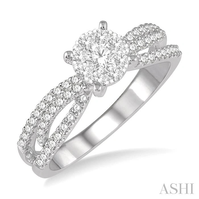 Round Shape Lovebright Diamond Engagement Ring