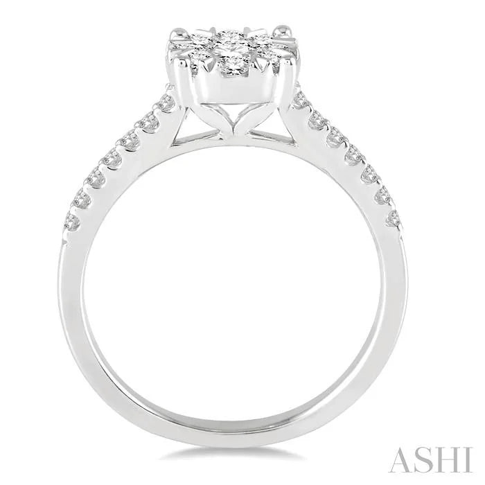 Round Shape Lovebright Diamond Engagement Ring