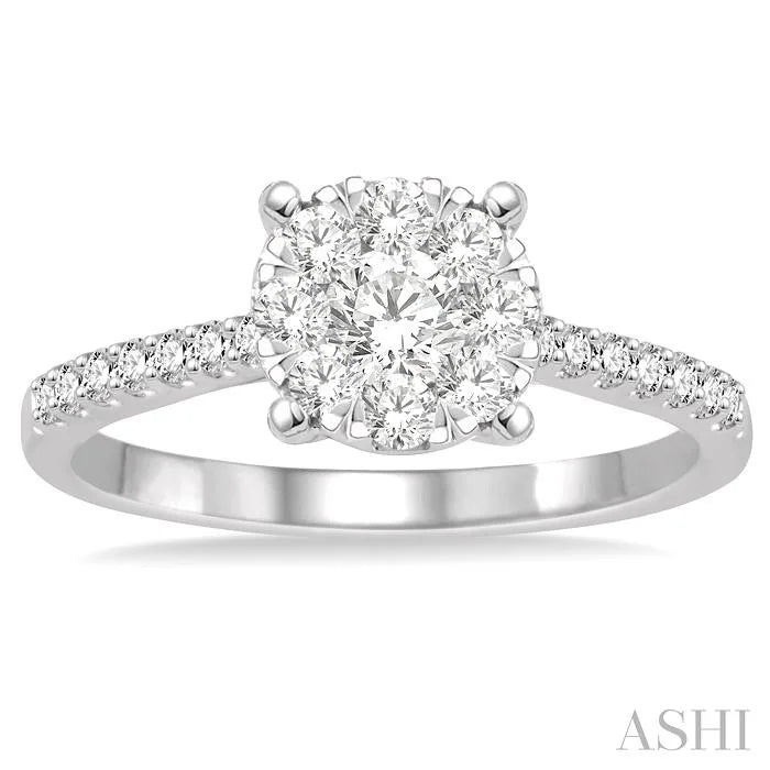 Round Shape Lovebright Diamond Engagement Ring