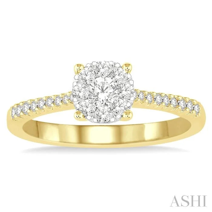 Round Shape Lovebright Diamond Engagement Ring