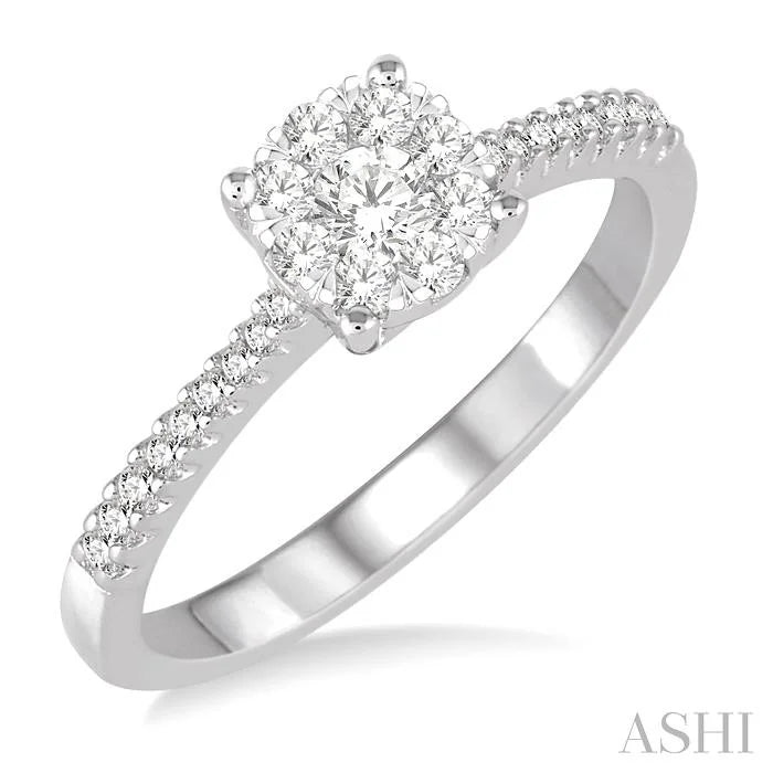 Round Shape Lovebright Diamond Engagement Ring