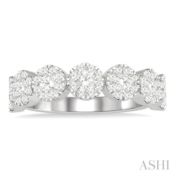 Round Shape 7 Stone Lovebright Essential Diamond Wedding Band