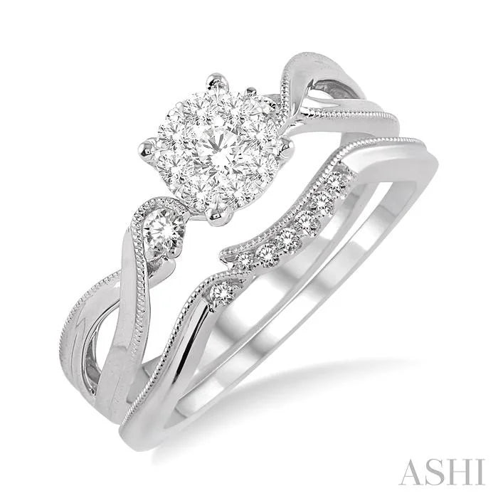 Round Shape Lovebright Diamond Wedding Set