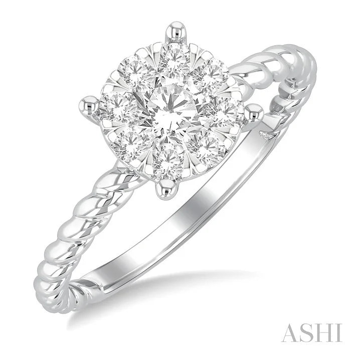 Round Shape Lovebright Diamond Engagement Ring