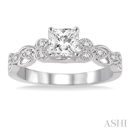 Princess Shape Diamond Engagement Ring