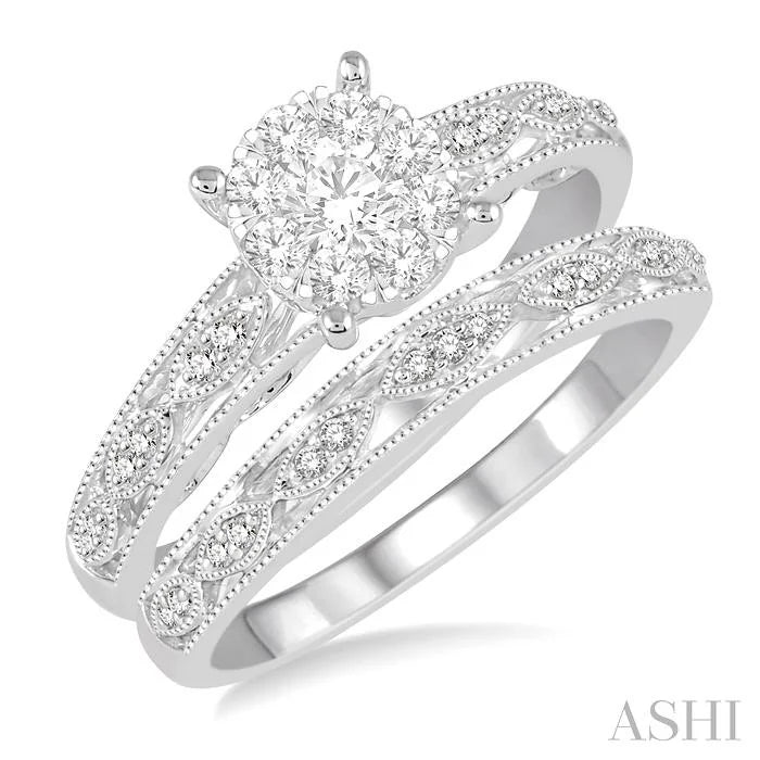 Round Shape Lovebright Diamond Wedding Set