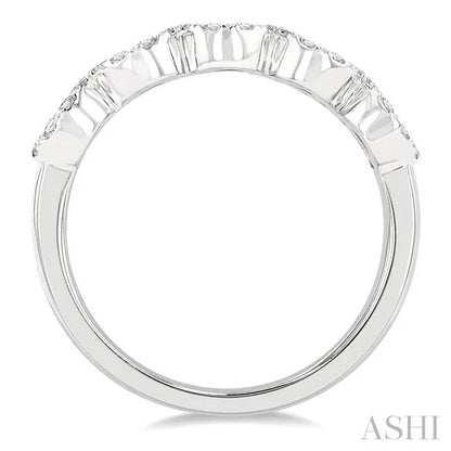 Round Shape 5 Stone Lovebright Essential Diamond Wedding Band