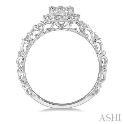 Round Shape Halo Lovebright Diamond Engagement Ring