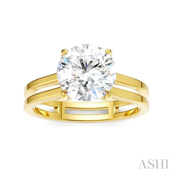 Round Shape Semi-Mount Diamond Engagement Ring