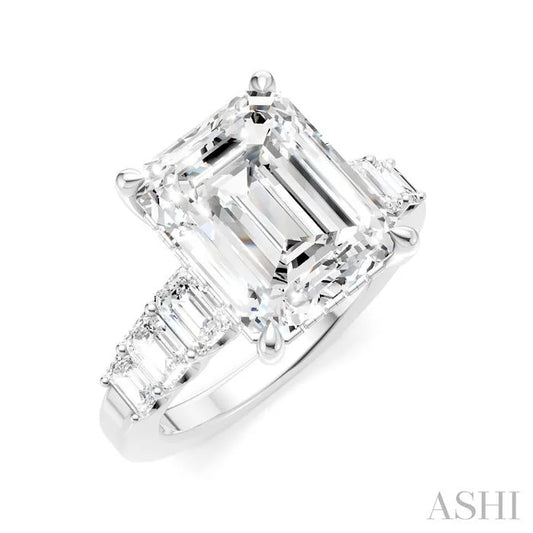 Emerald Shape Semi-Mount Diamond Engagement Ring
