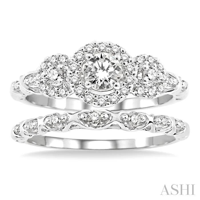 Round Shape Past Present & Future Halo Diamond Wedding Set