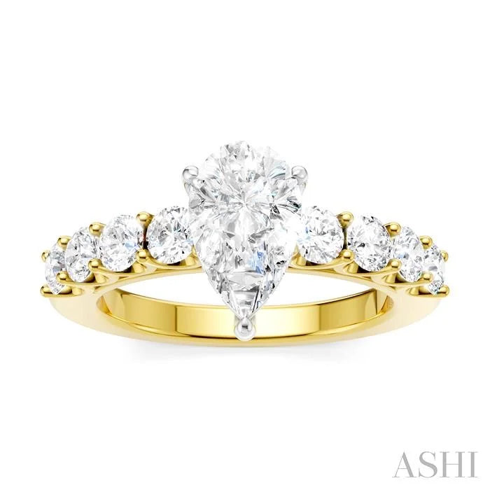 Pear Shape Semi-Mount Diamond Engagement Ring