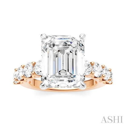Emerald Shape Semi-Mount Diamond Engagement Ring