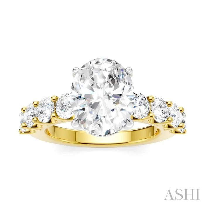Oval Shape Semi-Mount Diamond Engagement Ring