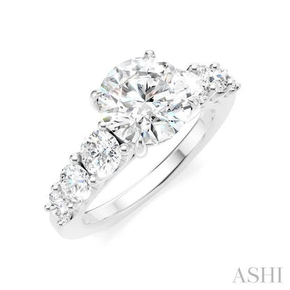 Round Shape Semi-Mount Diamond Engagement Ring