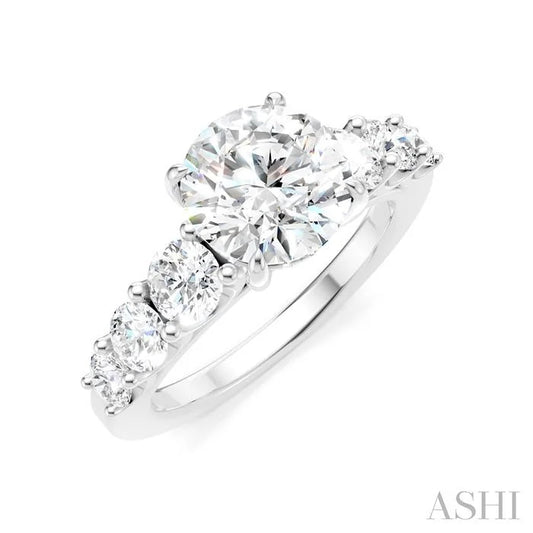 Round Shape Semi-Mount Diamond Engagement Ring