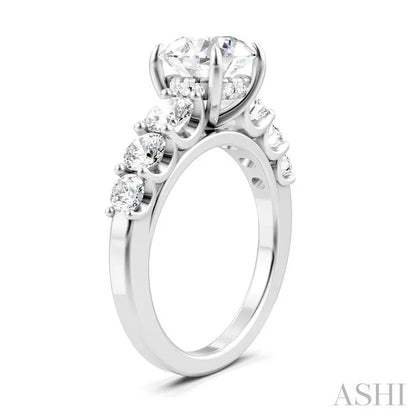 Round Shape Semi-Mount Diamond Engagement Ring