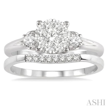 Round Shape Lovebright Diamond Wedding Set