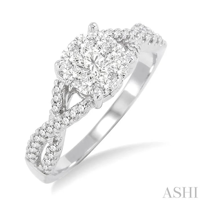 Round Shape Lovebright Diamond Engagement Ring