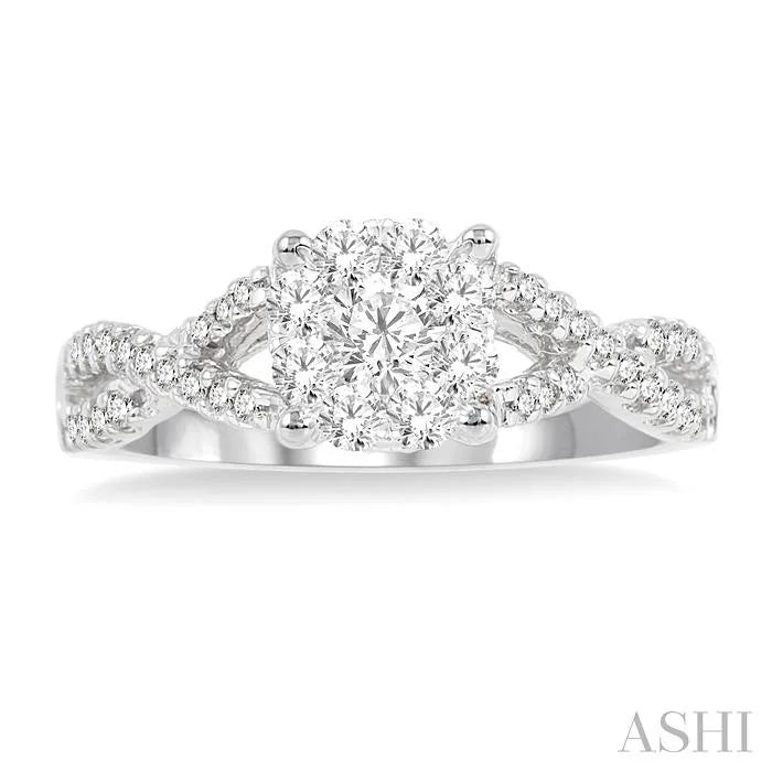 Round Shape Lovebright Diamond Engagement Ring