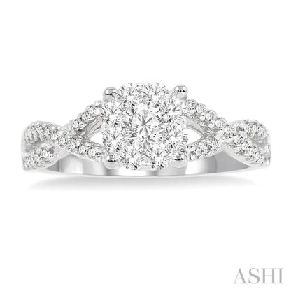 Round Shape Lovebright Diamond Engagement Ring