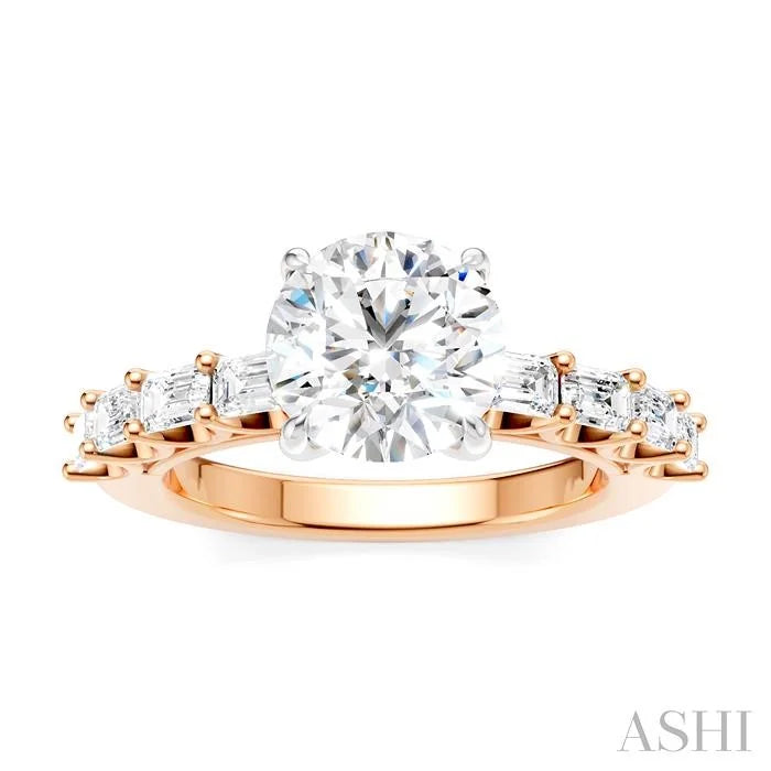 Round Shape Semi-Mount Diamond Engagement Ring