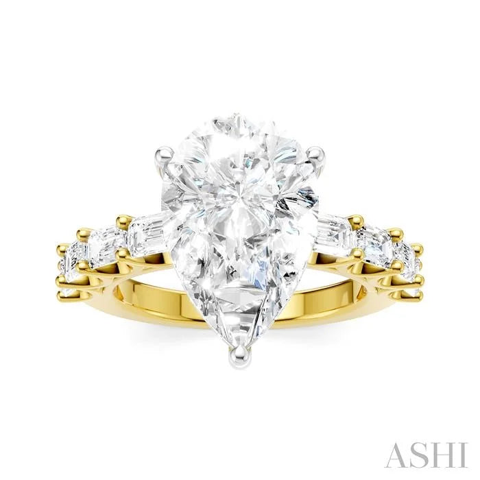Pear Shape Semi-Mount Diamond Engagement Ring