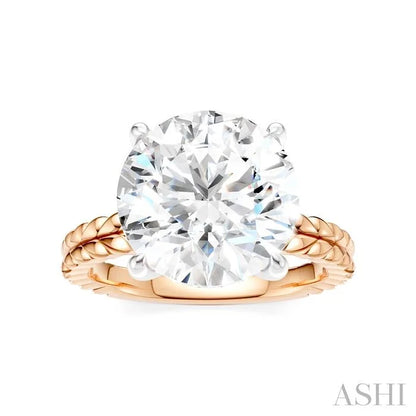 Round Shape Semi-Mount Diamond Engagement Ring