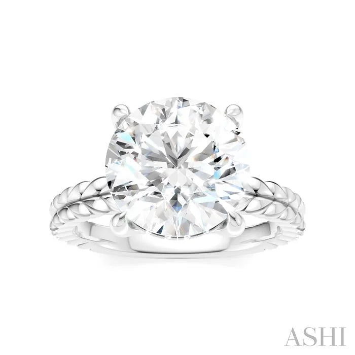 Round Shape Semi-Mount Diamond Engagement Ring