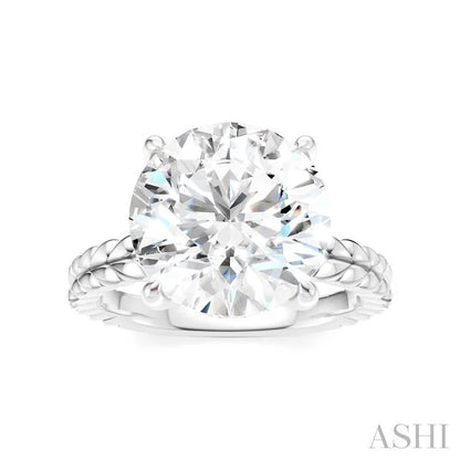 Round Shape Semi-Mount Diamond Engagement Ring