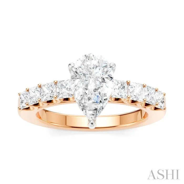 Pear Shape Semi-Mount Diamond Engagement Ring