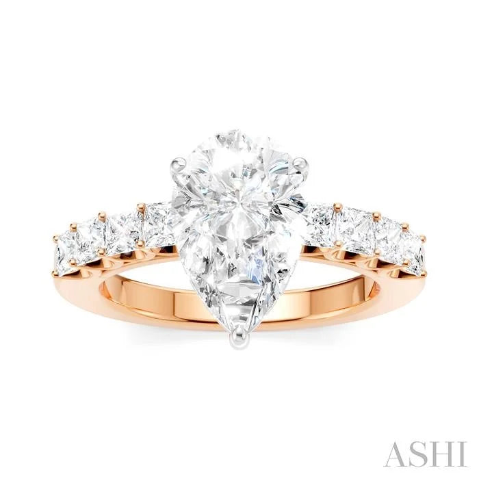 Pear Shape Semi-Mount Diamond Engagement Ring