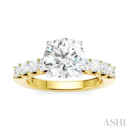 Round Shape Semi-Mount Diamond Engagement Ring