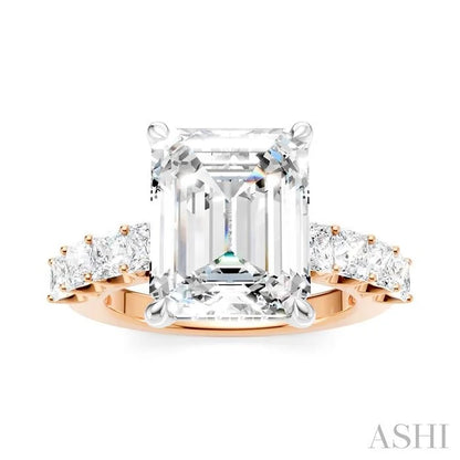 Emerald Shape Semi-Mount Diamond Engagement Ring